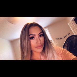 Meet your Posher, Natalie